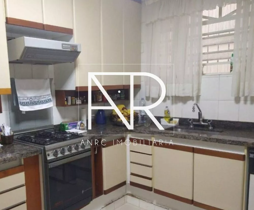 Casa, 4 quartos, 242 m² - Foto 5
