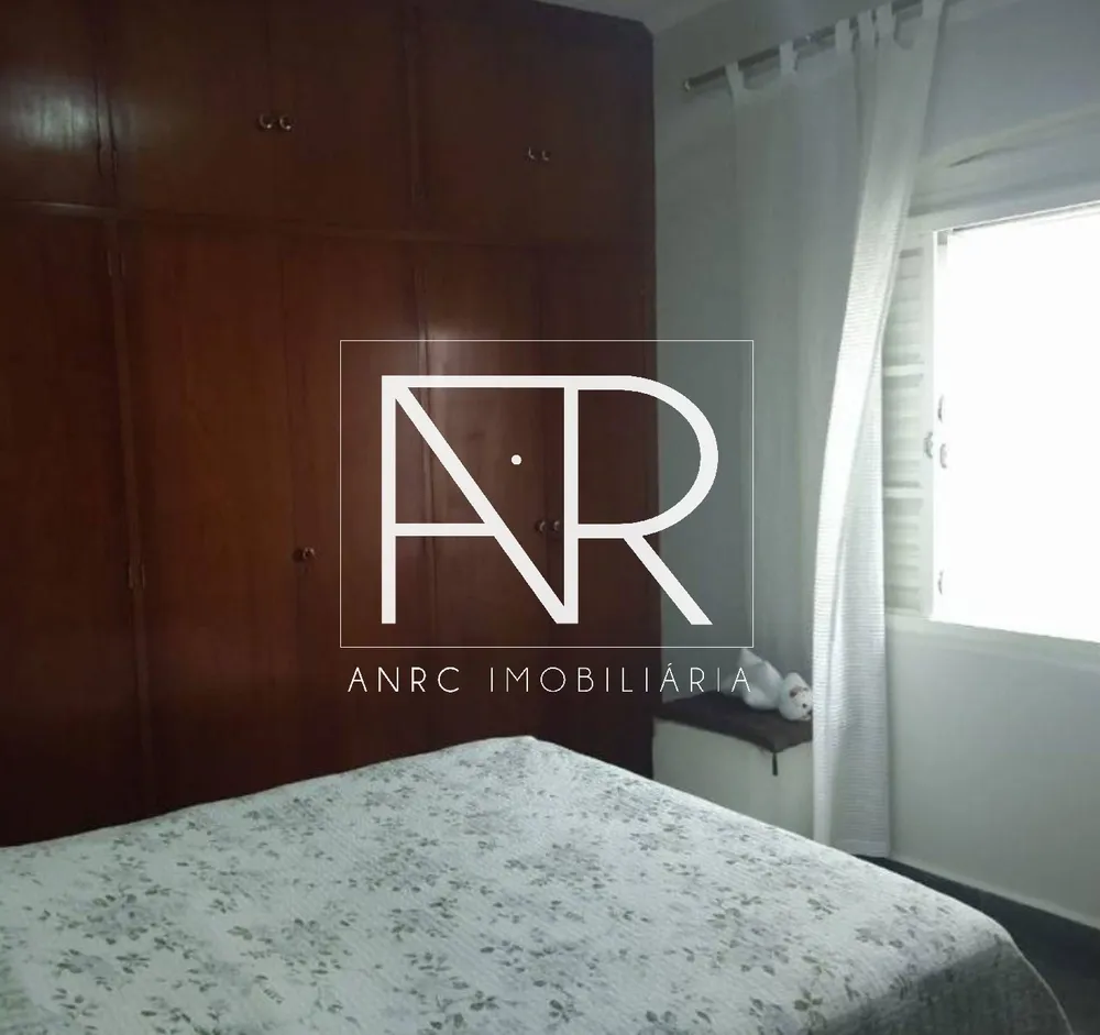 Casa, 4 quartos, 242 m² - Foto 11