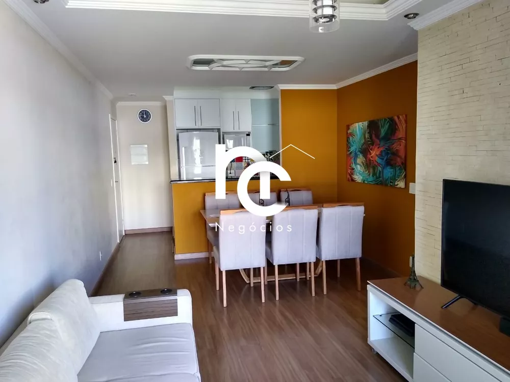 Apartamento à venda com 3 quartos, 80m² - Foto 2