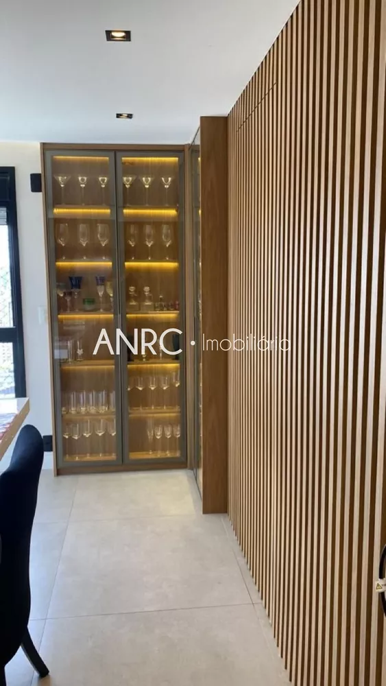 Cobertura, 3 quartos, 215 m² - Foto 4