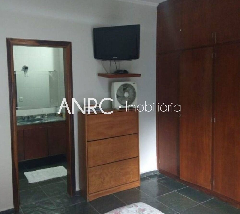 Casa à venda com 4 quartos, 287m² - Foto 8