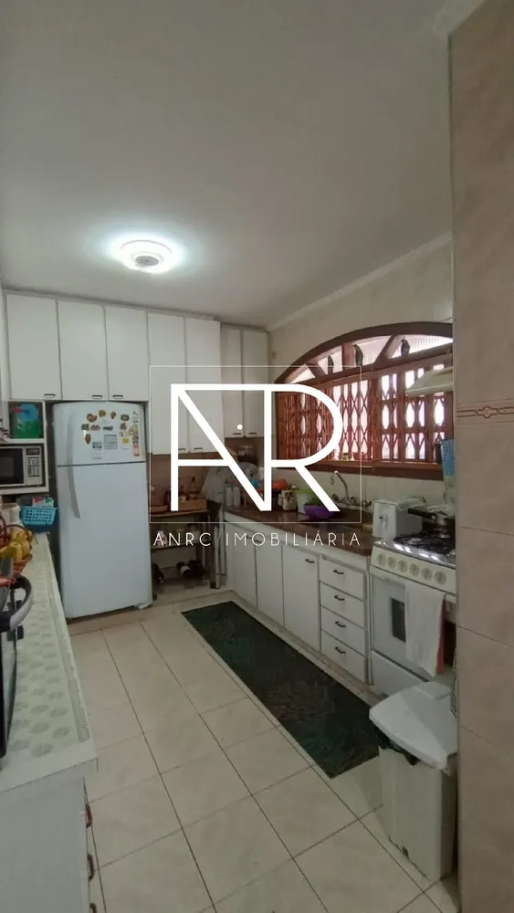 Casa, 3 quartos, 260 m² - Foto 8