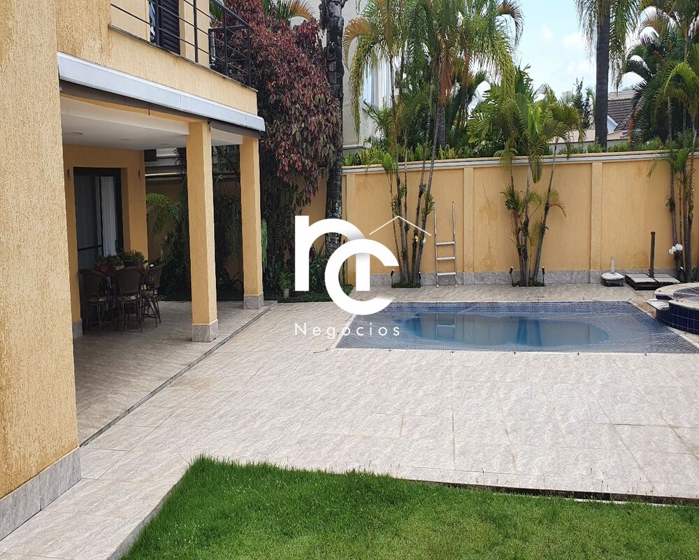 Casa, 4 quartos, 460 m² - Foto 1