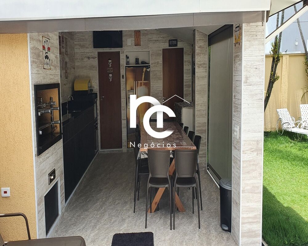 Casa, 4 quartos, 460 m² - Foto 2