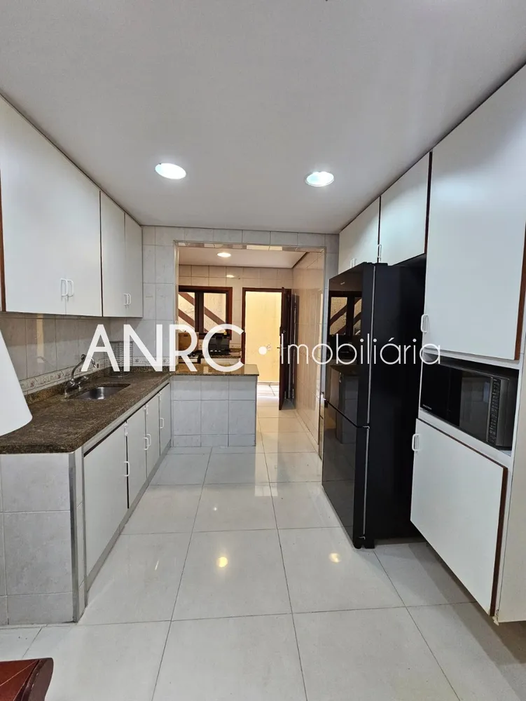 Casa, 4 quartos, 305 m² - Foto 13