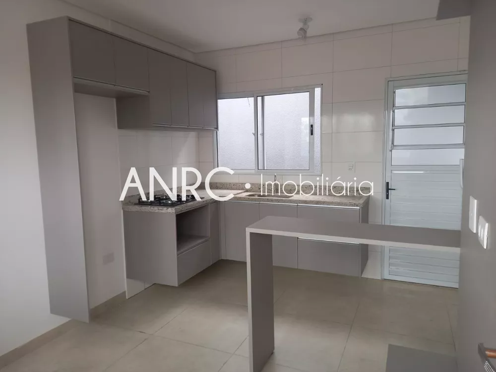 Apartamento à venda com 2 quartos, 43m² - Foto 3