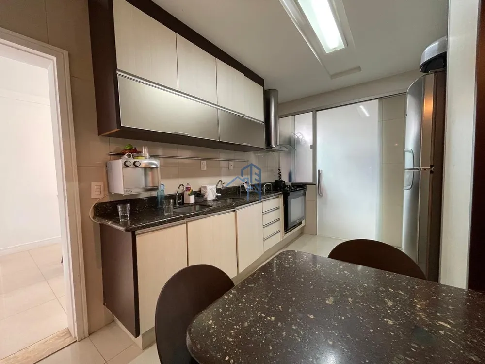 Apartamento, 3 quartos, 185 m² - Foto 11