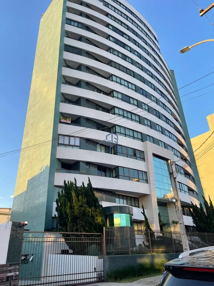 Apartamento, 3 quartos, 185 m² - Foto 1