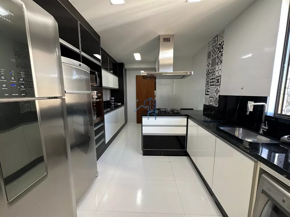 Apartamento, 3 quartos, 190 m² - Foto 3