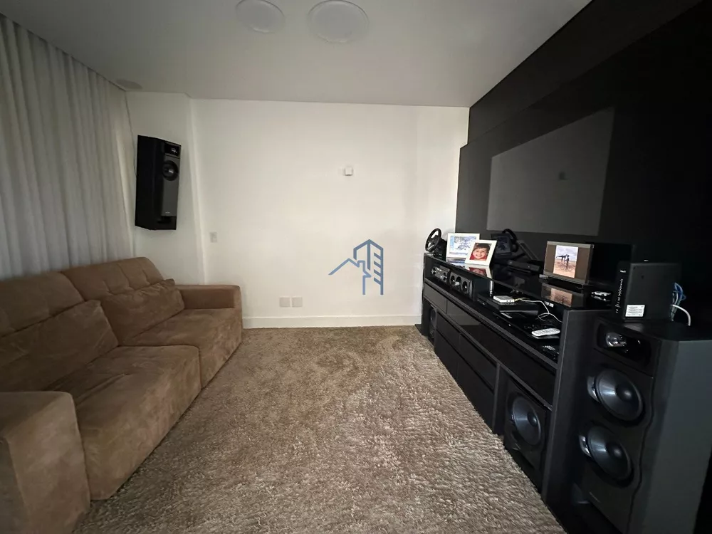 Apartamento, 3 quartos, 190 m² - Foto 1