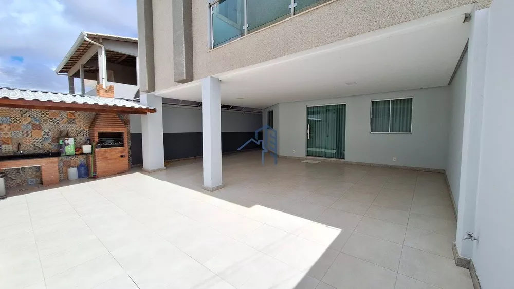 Casa, 4 quartos, 212 m² - Foto 4