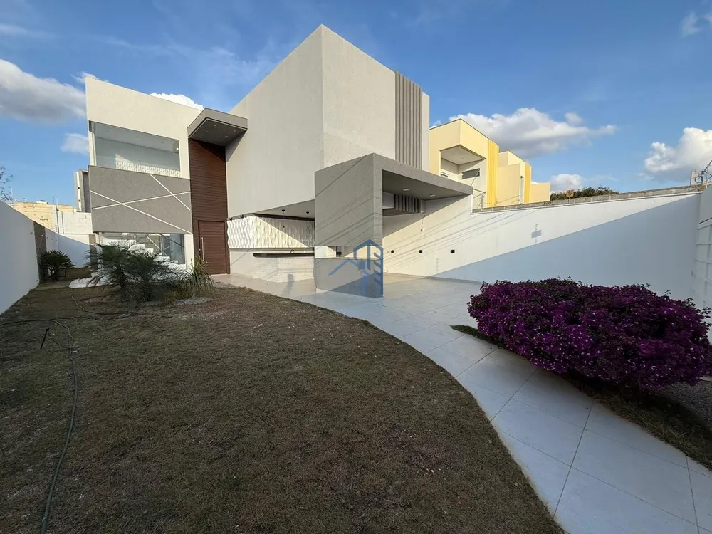 Casa, 4 quartos, 214 m² - Foto 2