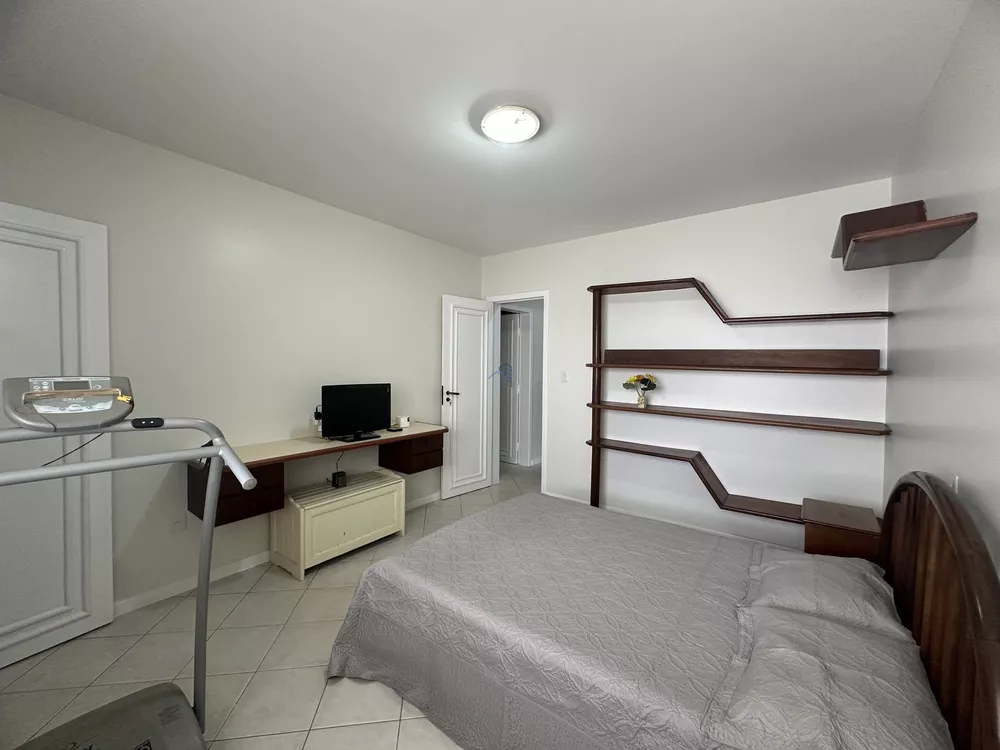 Casa, 4 quartos, 471 m² - Foto 1