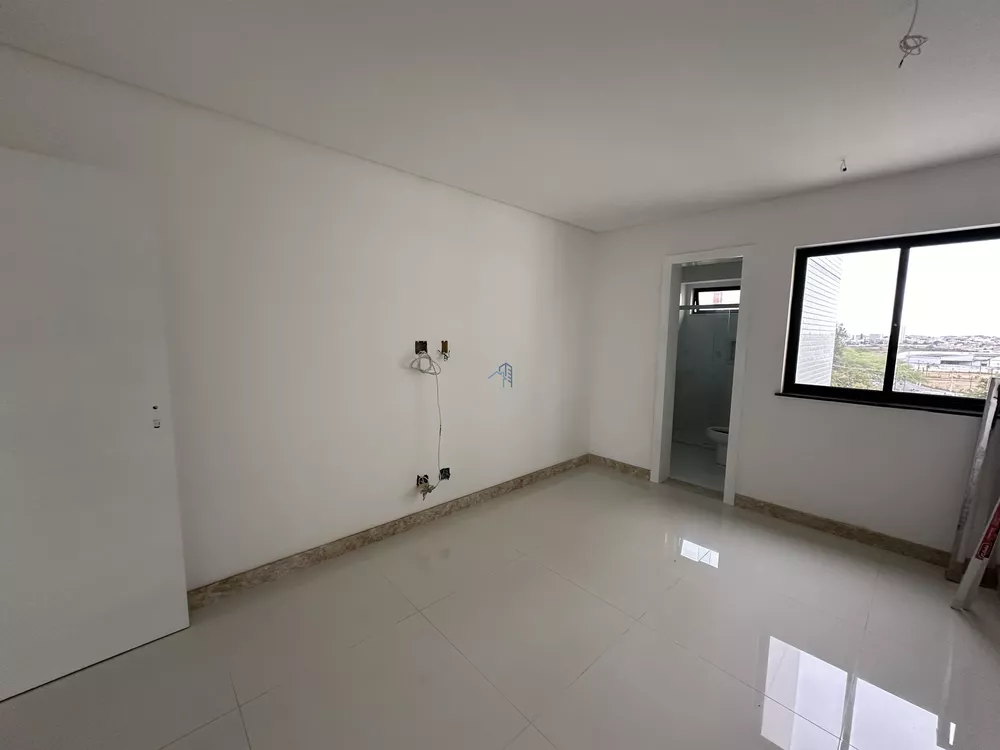 Apartamento, 4 quartos - Foto 1