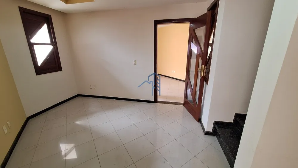 Casa, 7 quartos, 200 m² - Foto 3