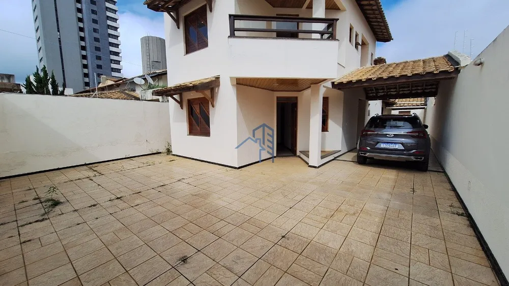 Casa, 7 quartos, 200 m² - Foto 2
