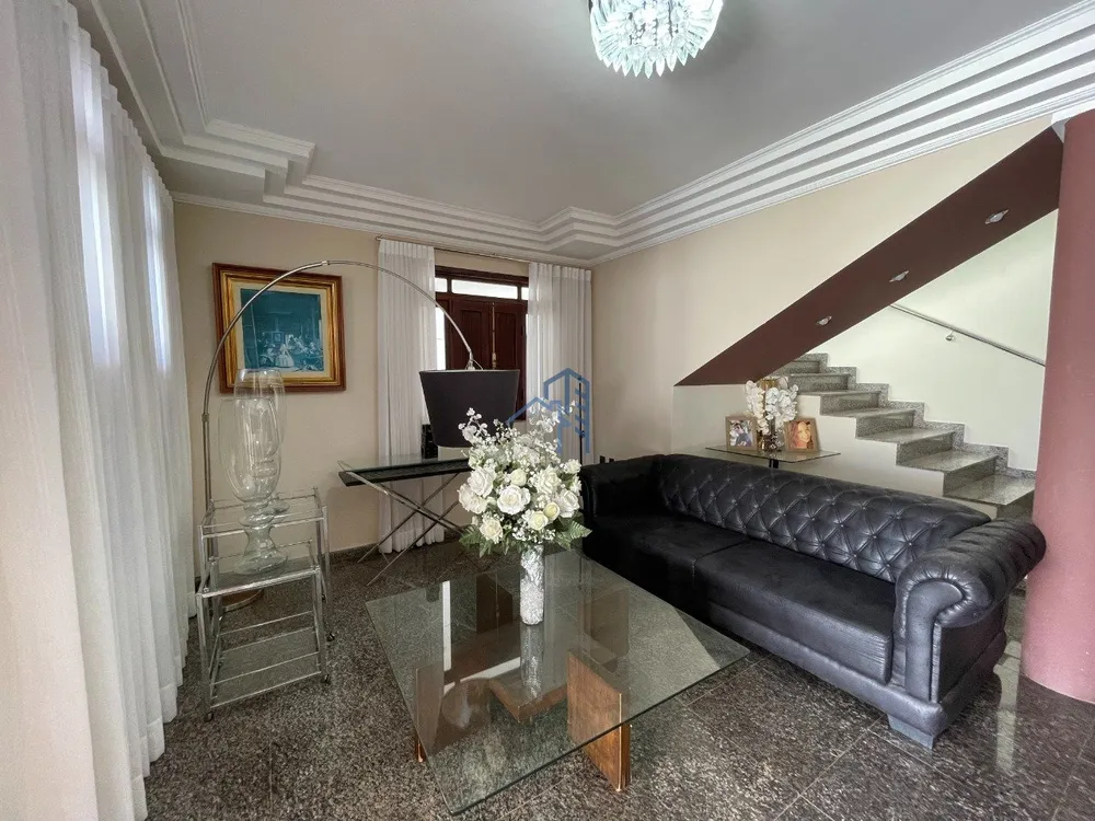Casa, 5 quartos - Foto 1