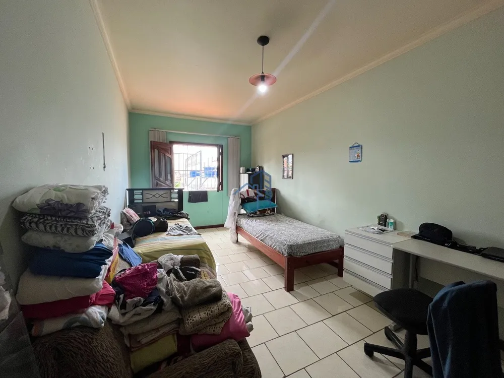 Casa, 3 quartos, 243 m² - Foto 9