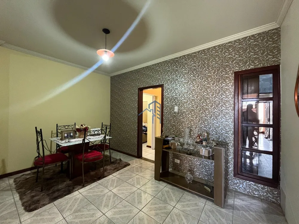 Casa, 3 quartos, 243 m² - Foto 4