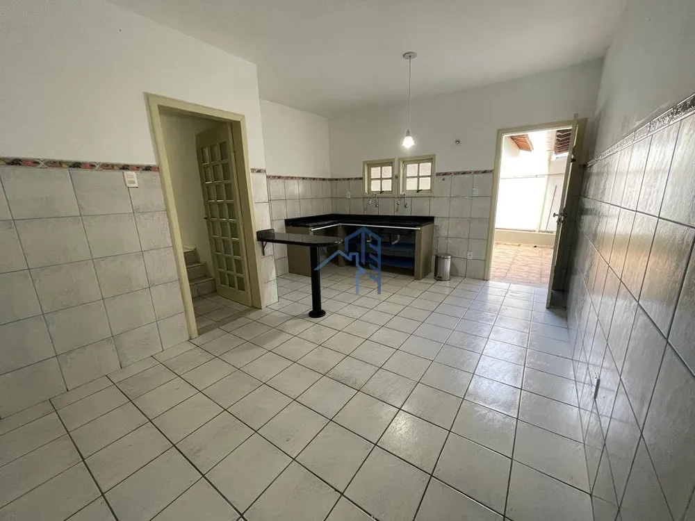 Casa, 3 quartos, 200 m² - Foto 10
