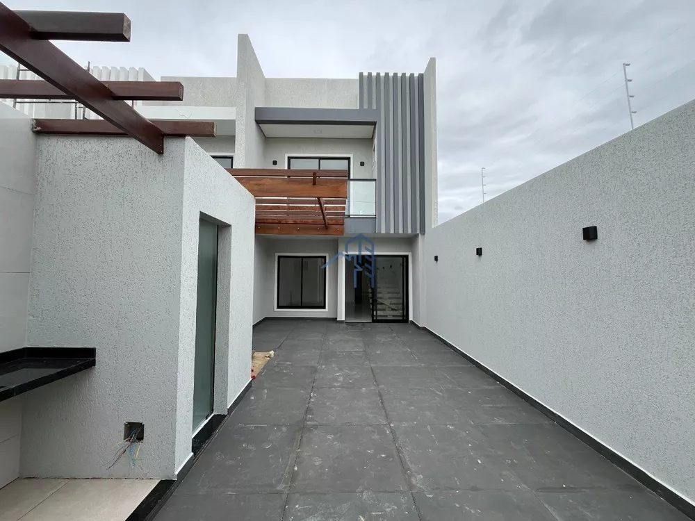 Casa, 4 quartos, 150 m² - Foto 1