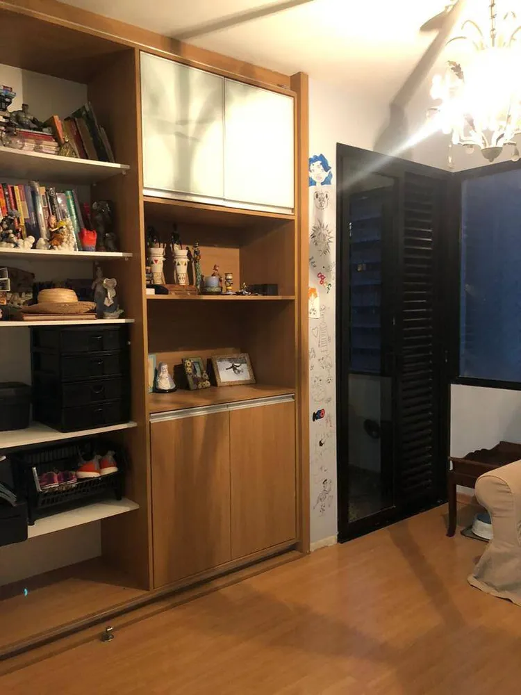Apartamento, 3 quartos, 165 m² - Foto 2