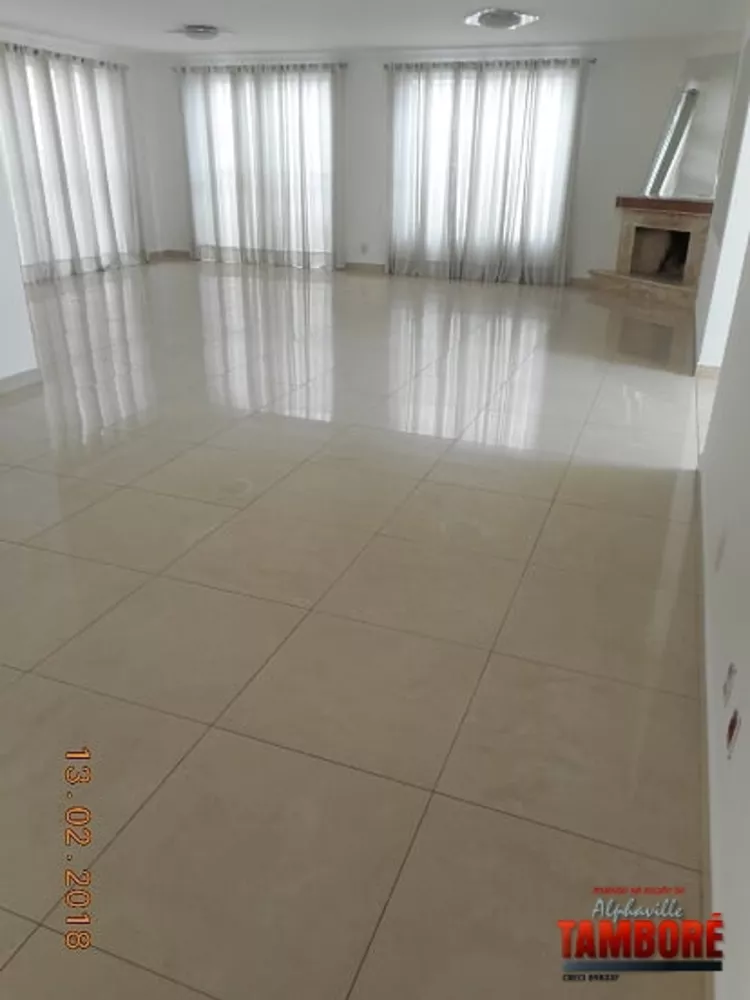 Casa à venda e aluguel com 4 quartos, 400m² - Foto 4