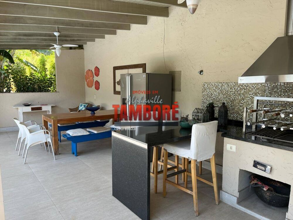 Casa à venda com 5 quartos, 500m² - Foto 4