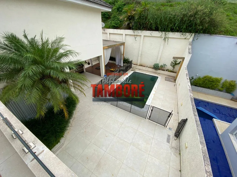 Casa, 5 quartos, 585 m² - Foto 1