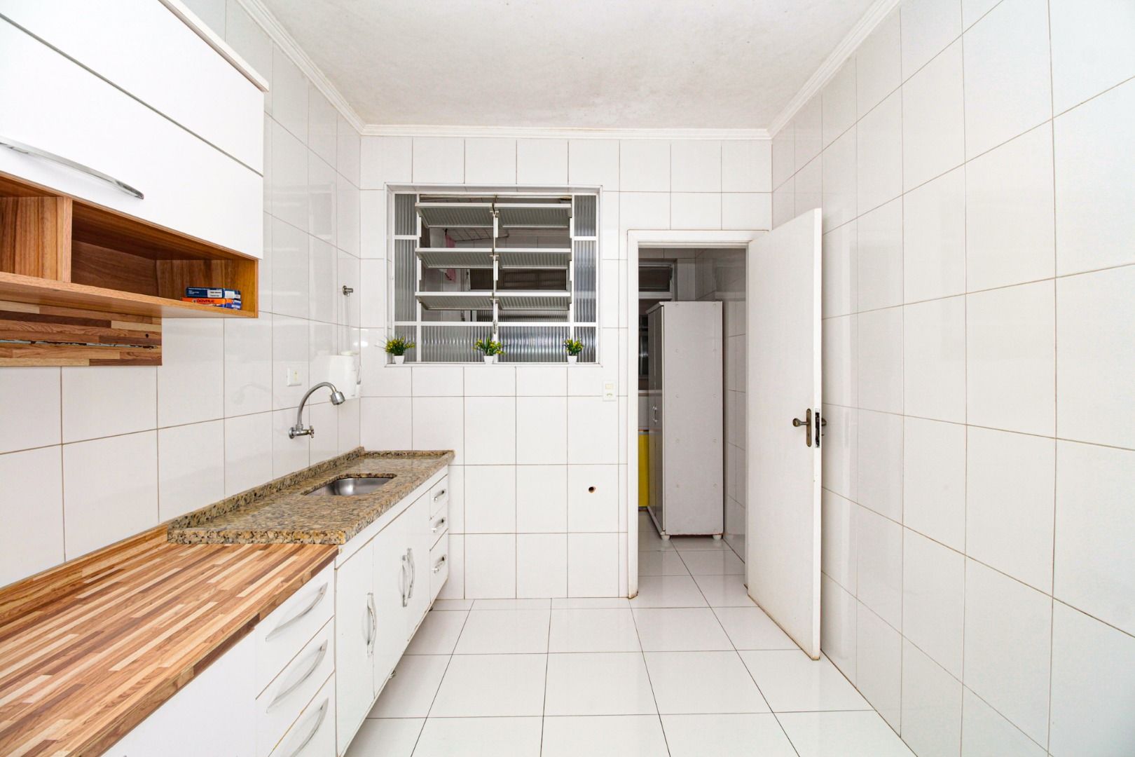 Apartamento à venda com 1 quarto, 63m² - Foto 8