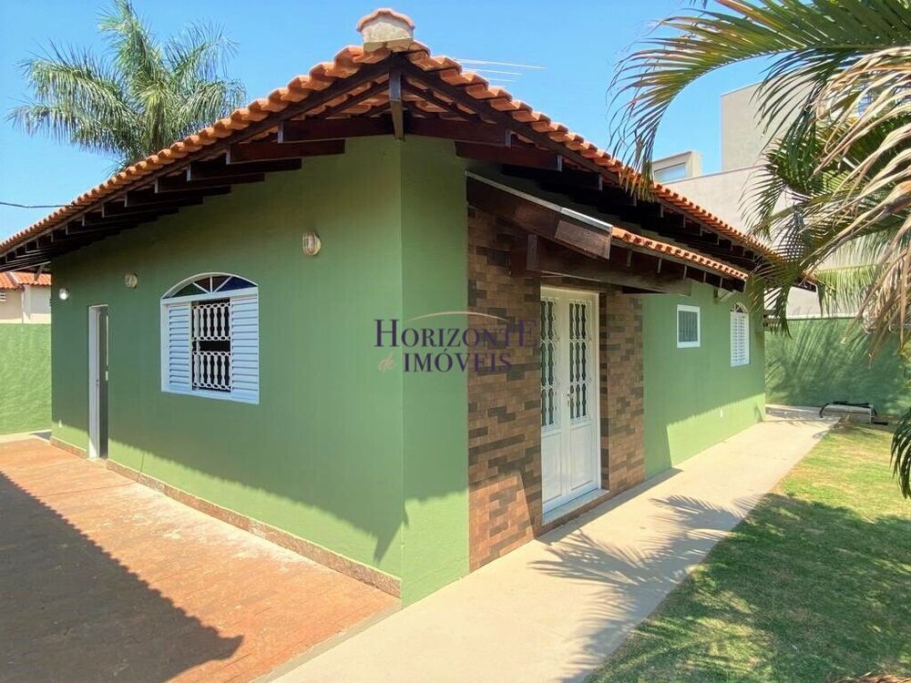 Casa à venda com 5 quartos, 286m² - Foto 1