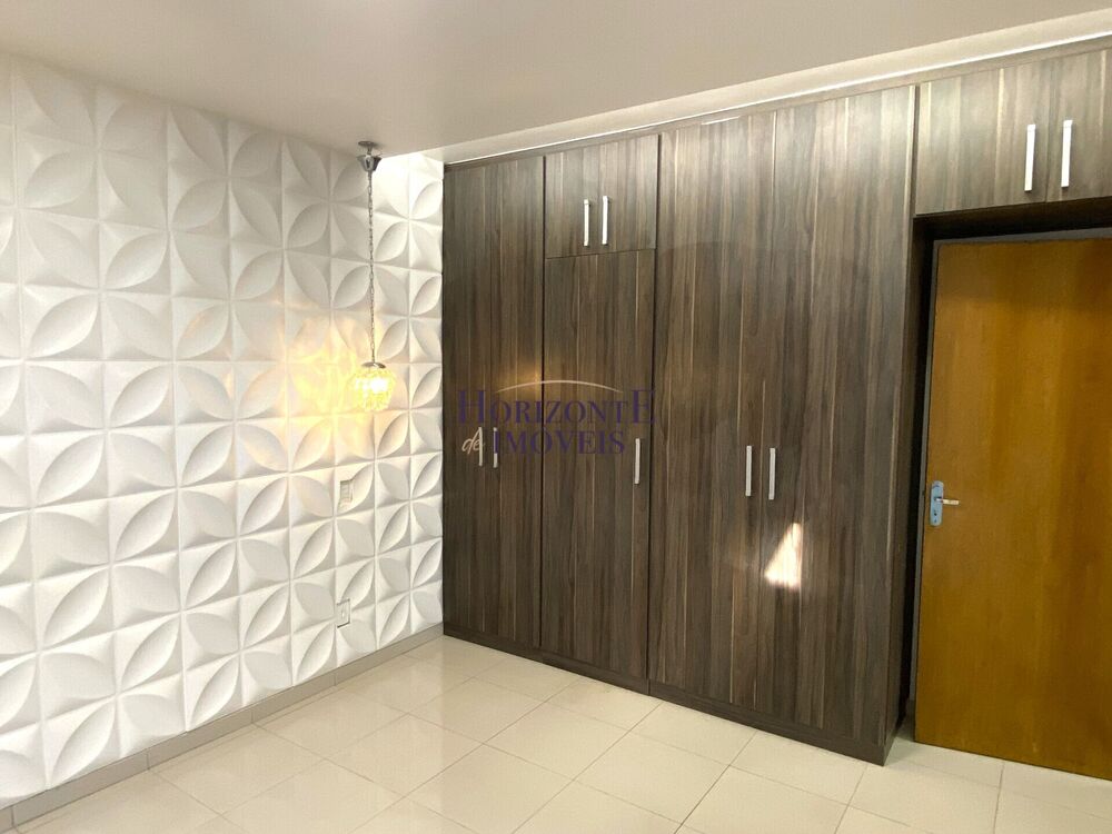 Casa, 3 quartos, 224 m² - Foto 4