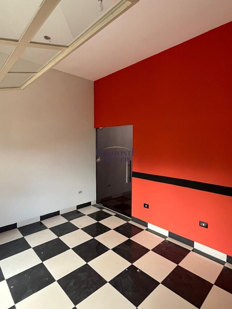 Casa à venda com 3 quartos, 244m² - Foto 8