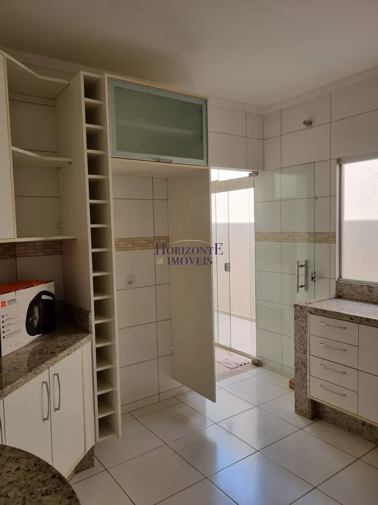 Casa, 3 quartos, 196 m² - Foto 22