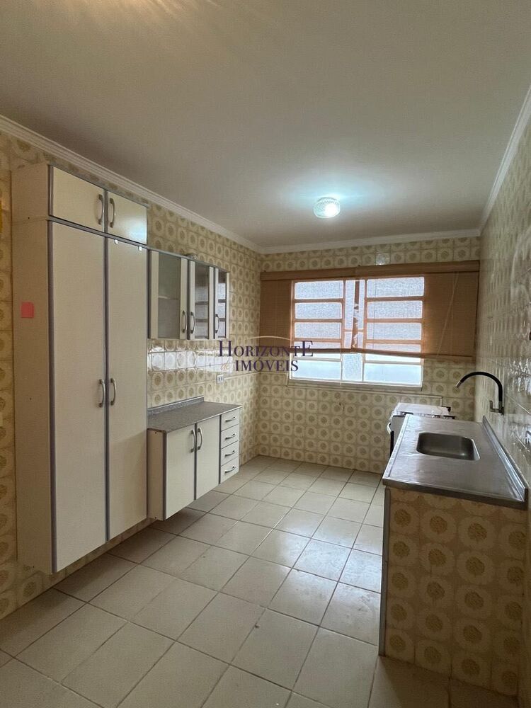 Apartamento para alugar com 3 quartos, 122m² - Foto 3