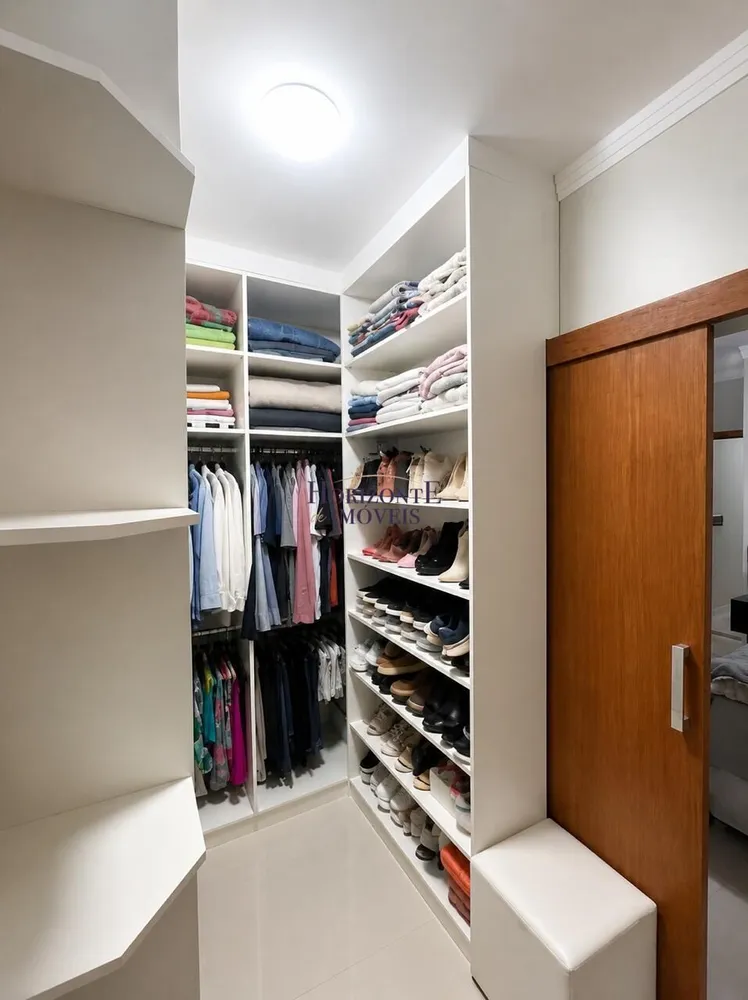 Casa, 3 quartos, 200 m² - Foto 10