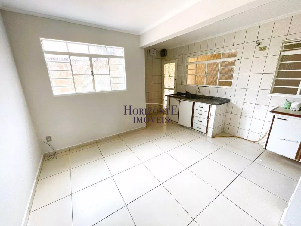 Casa, 3 quartos, 227 m² - Foto 9