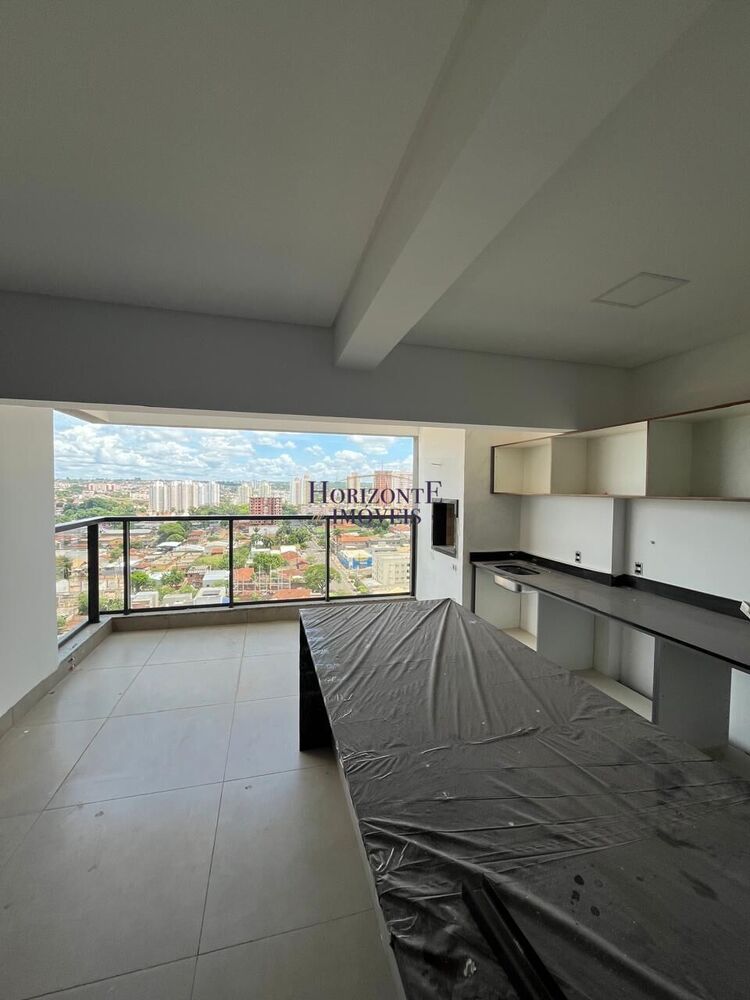 Apartamento à venda com 3 quartos, 132m² - Foto 1