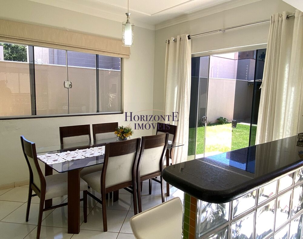 Casa, 2 quartos, 248 m² - Foto 6