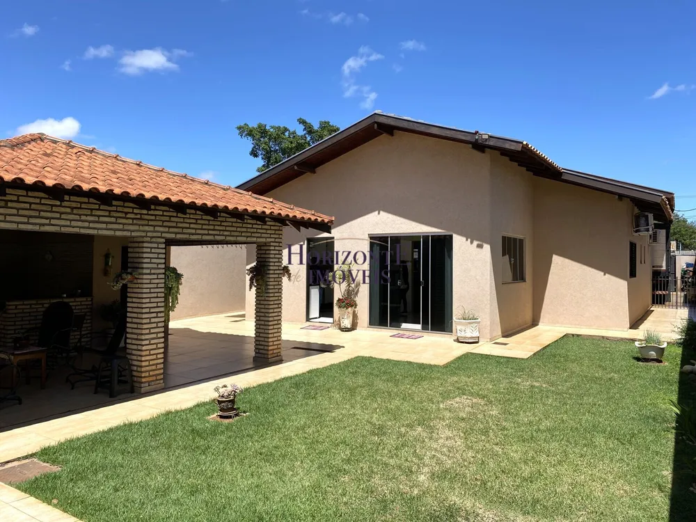 Casa, 2 quartos, 248 m² - Foto 13