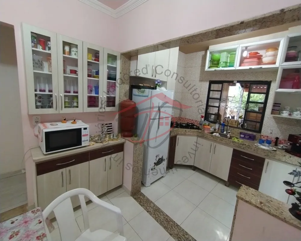 Casa, 3 quartos, 180 m² - Foto 1