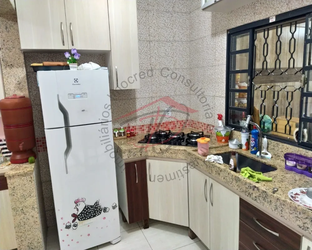Casa, 3 quartos, 180 m² - Foto 2