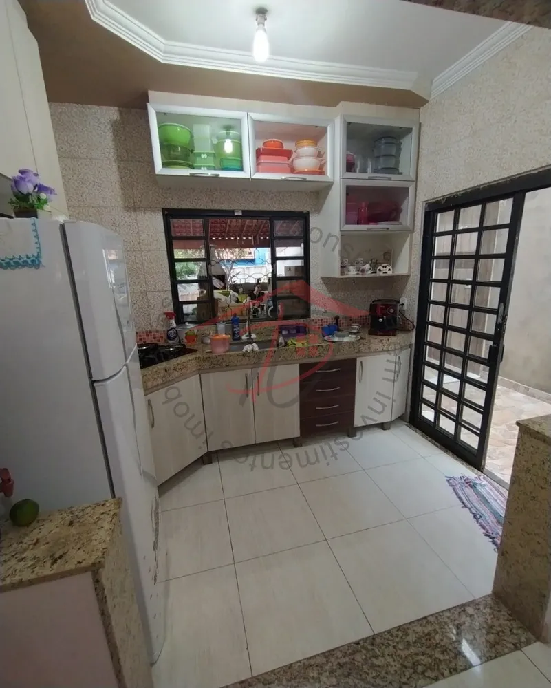 Casa, 3 quartos, 180 m² - Foto 3