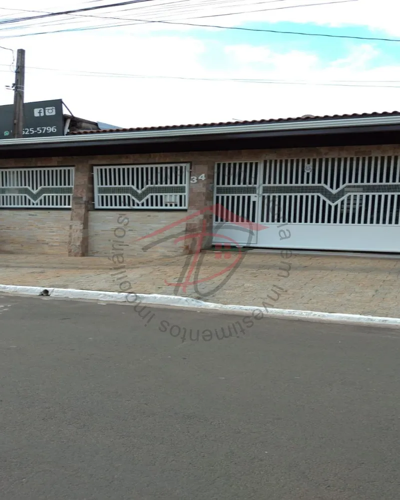 Casa, 3 quartos, 168 m² - Foto 2
