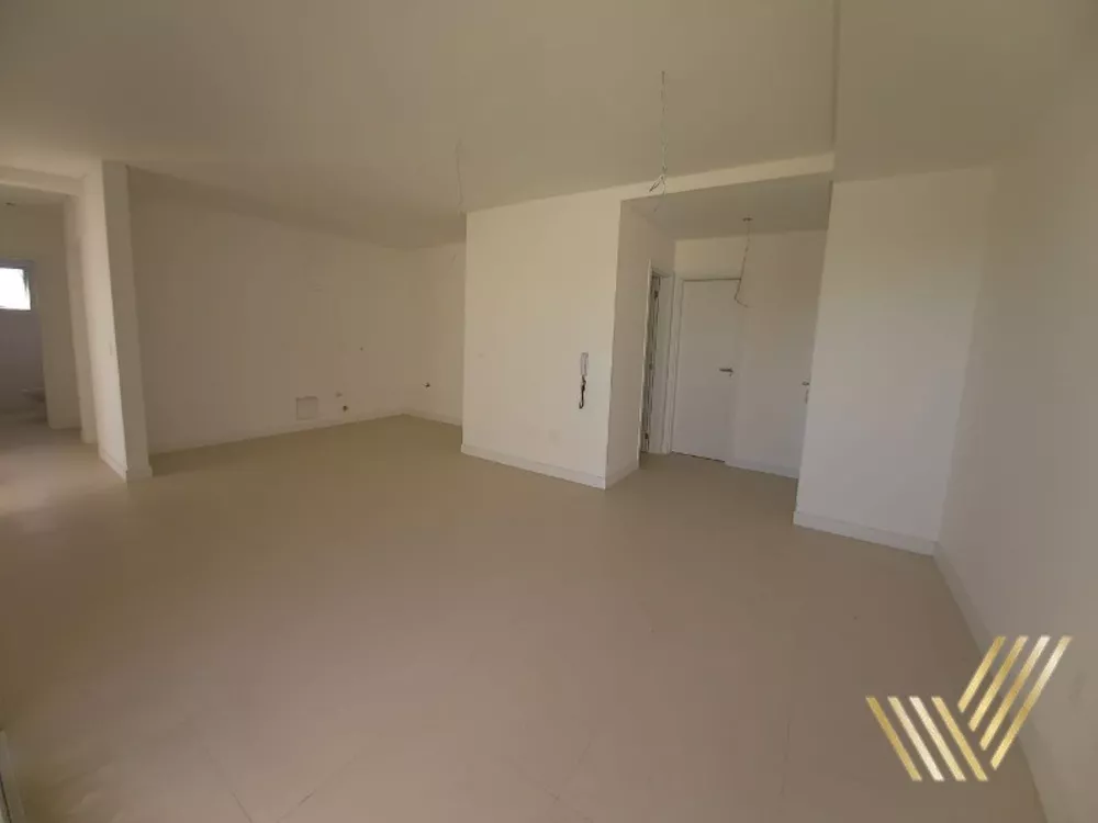 Cobertura à venda com 3 quartos, 210m² - Foto 6