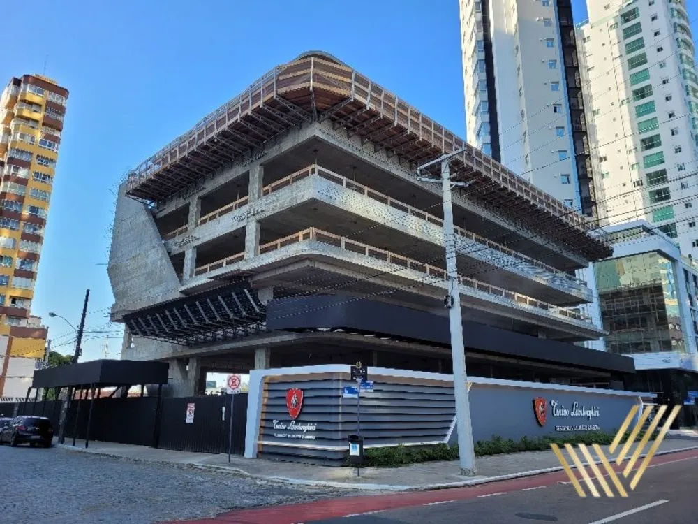 Apartamento, 4 quartos, 194 m² - Foto 2