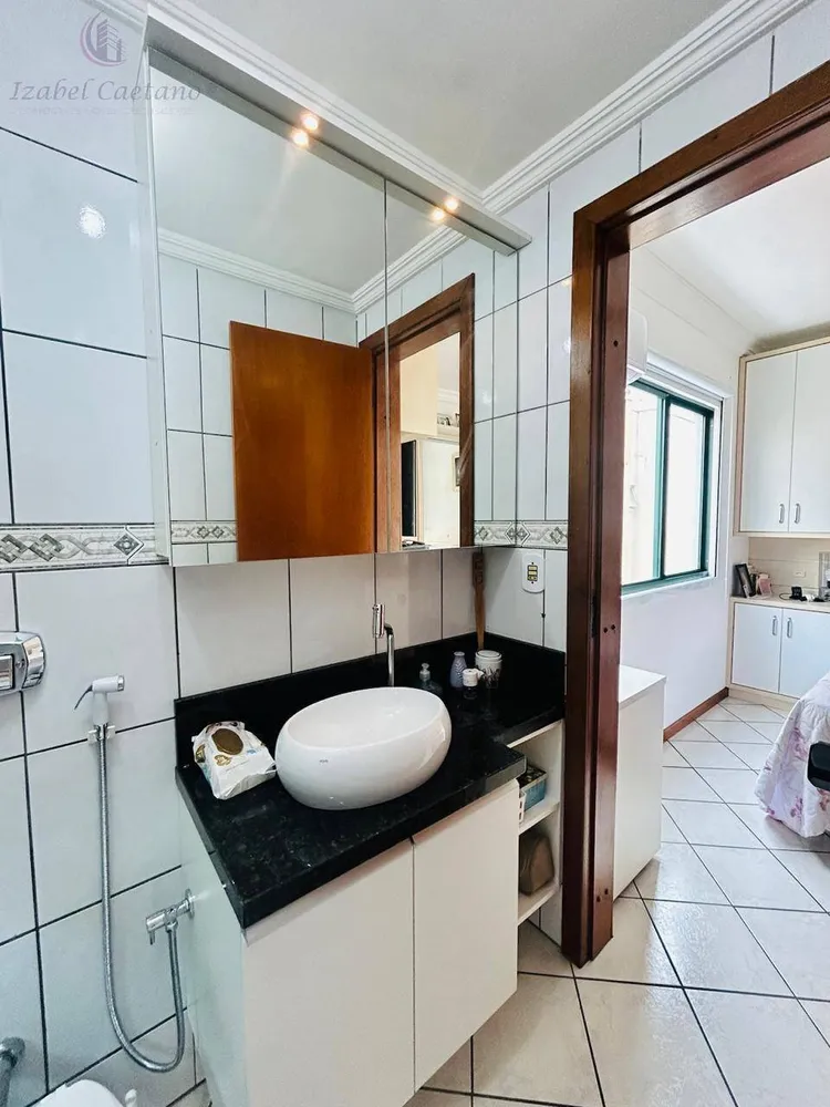Apartamento, 2 quartos, 72 m² - Foto 8