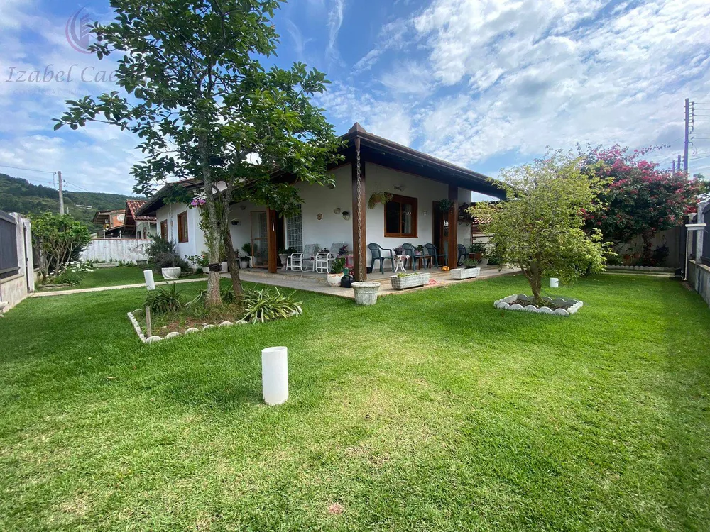 Casa, 3 quartos, 163 m² - Foto 1