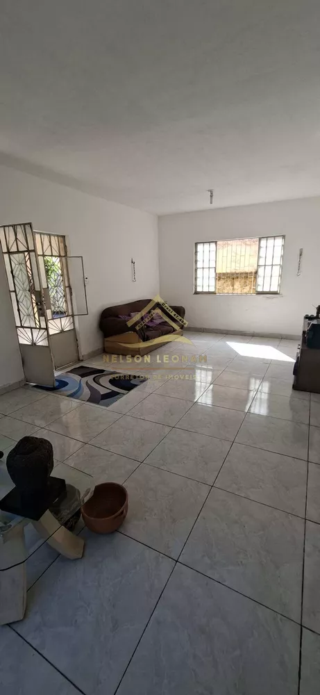 Casa, 3 quartos, 285 m² - Foto 1