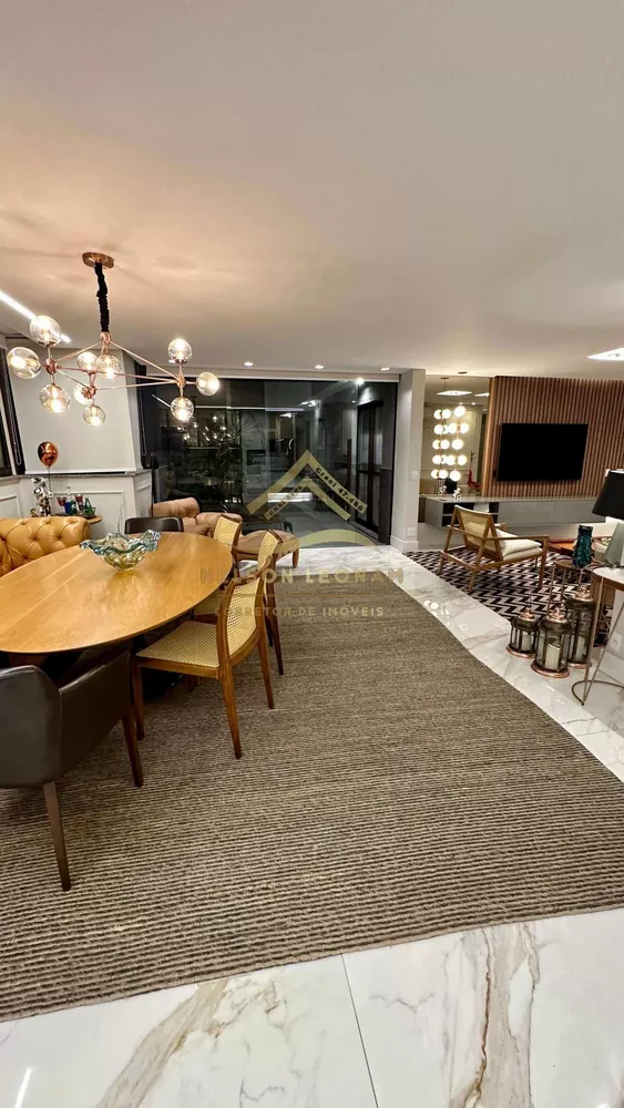 Cobertura, 3 quartos, 221 m² - Foto 5